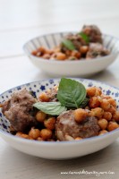 Boulettes de boeuf aux pois chiches et à la menthe