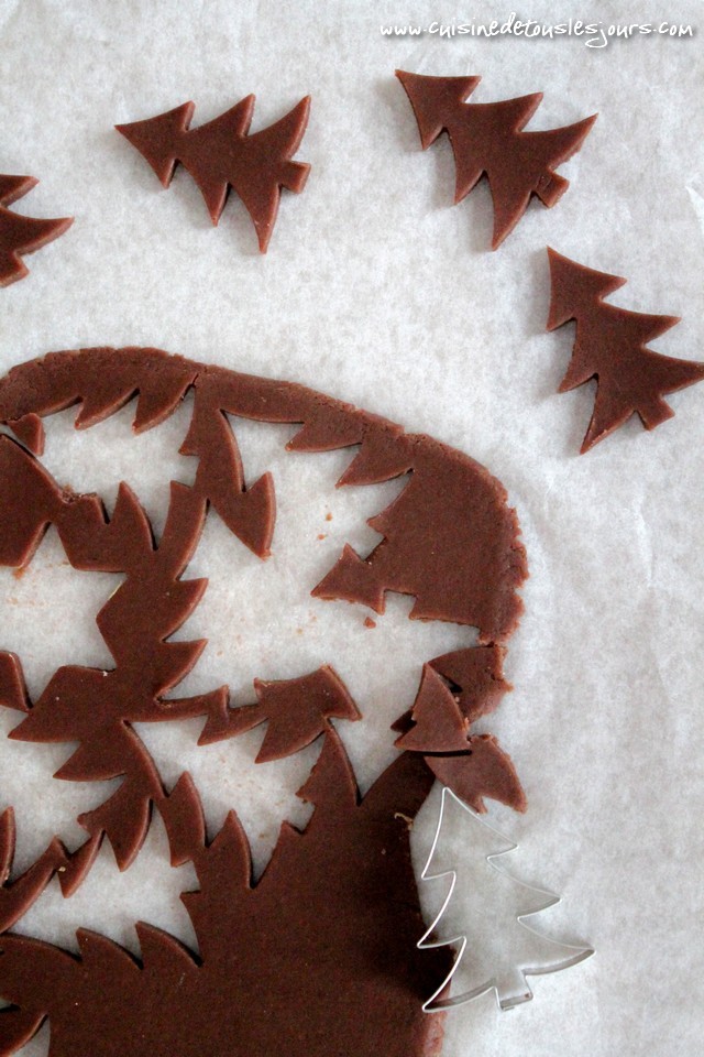 Sablés de Noël au chocolat - Cuisinedetouslesjours.com