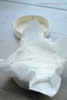 ©www.cuisinedetouslesjours.com - Camerbert pané, crème ail et persil