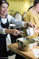 Vivre un cours de cuisine avec la chef Nathalie Beauvais - ©www.cuisinedetouslesjours.com