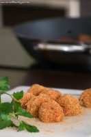Boulettes d'agneau à la carotte et sauce au cheddar - ©www.cuisinedetouslesjours.com
