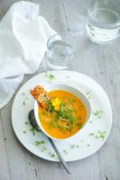 Crème de butternut au radis noir et micropousses de cresson - ©www.cuisinedetouslesjours.com
