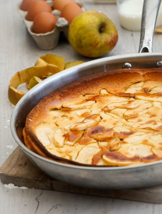 Apple Dutch Baby Pancake- ©www.cuisinedetouslesjours.com